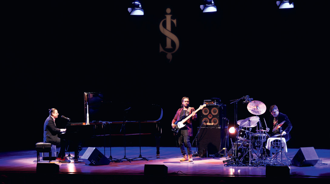 Alfredo Rodriguez Trio